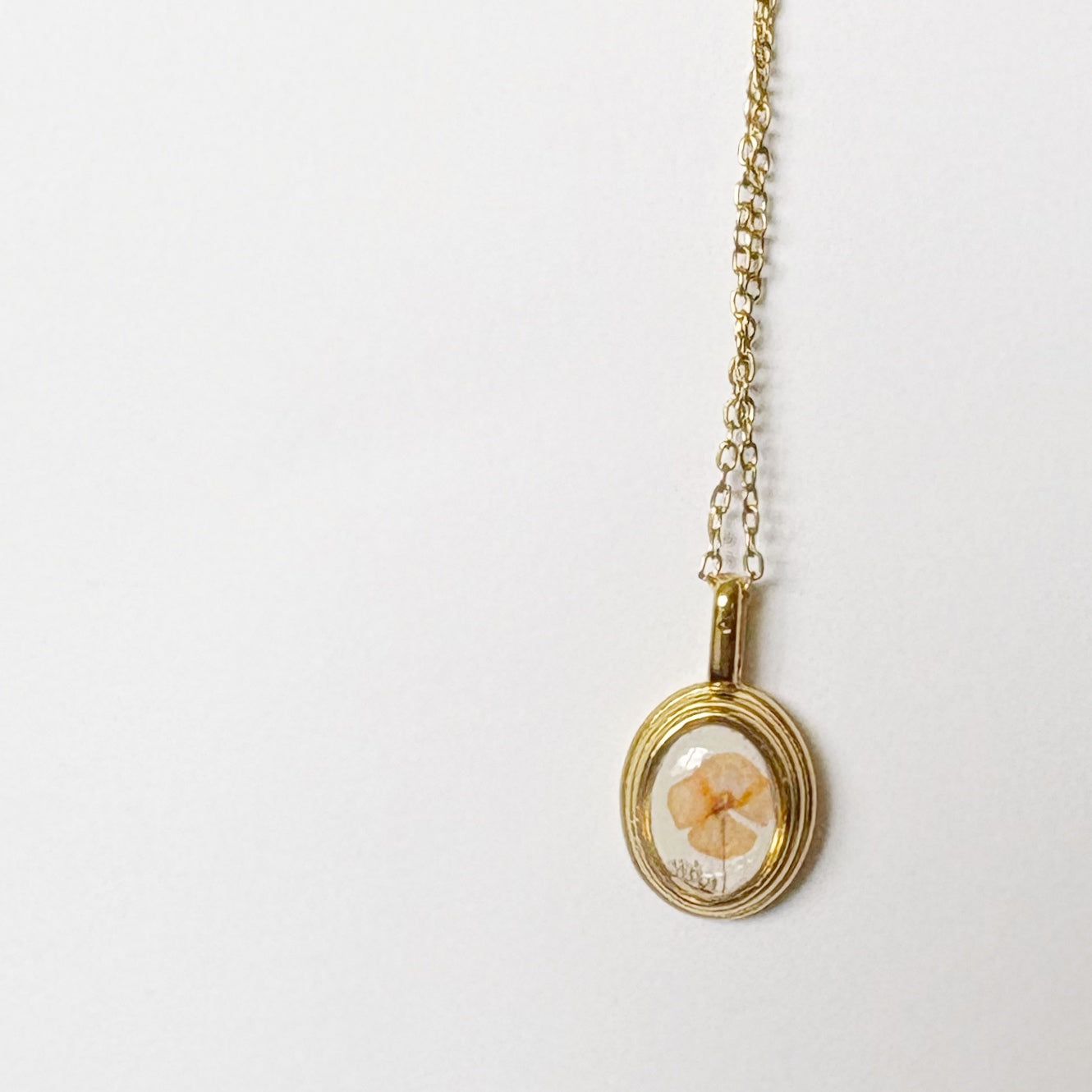 Gold Resin Art Pendant Necklace