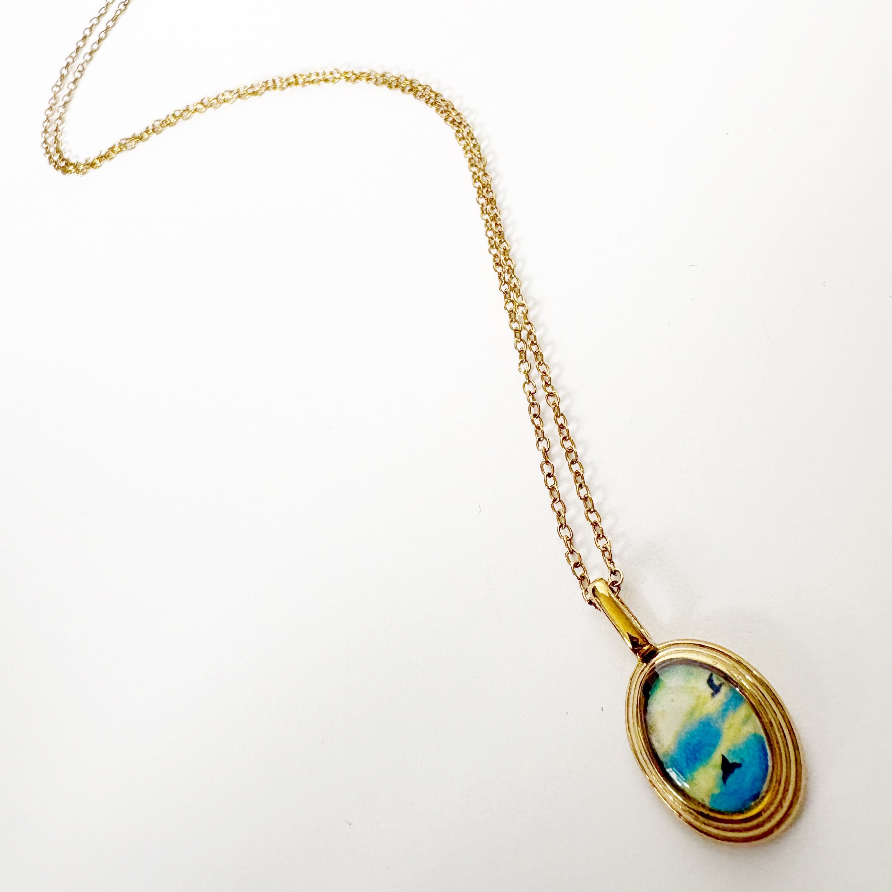 Gold Resin Art Pendant Necklace