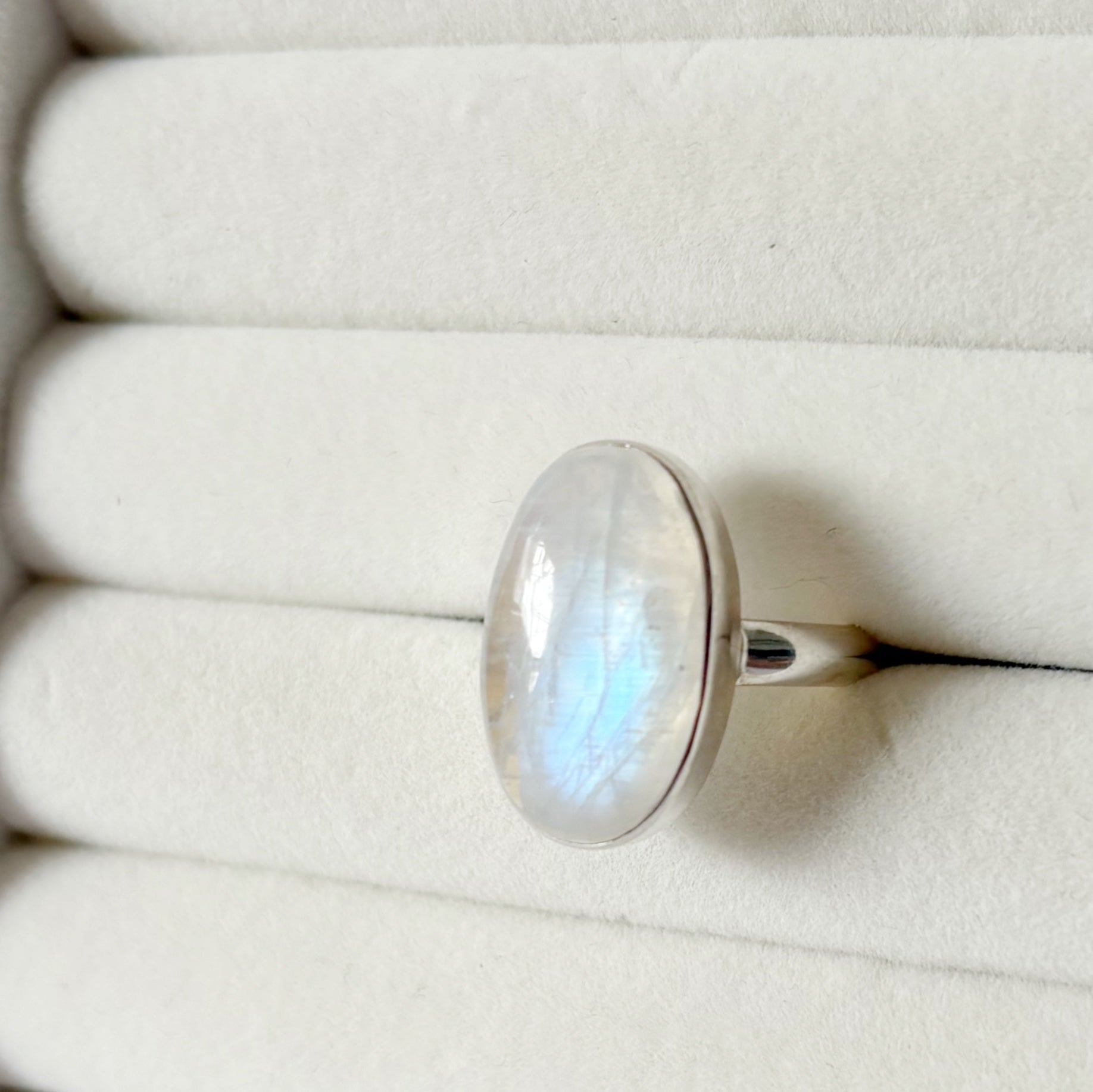 Moonstone Sterling Silver Ring – Intuition & Feminine Energy Stone SIZE 8.5